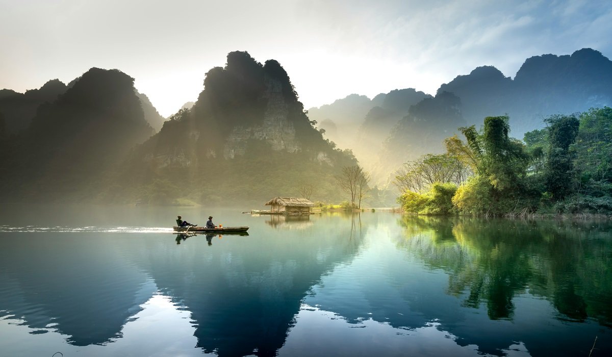 Li river Guilin China Li River Cruise from Guilin to Yangshuo